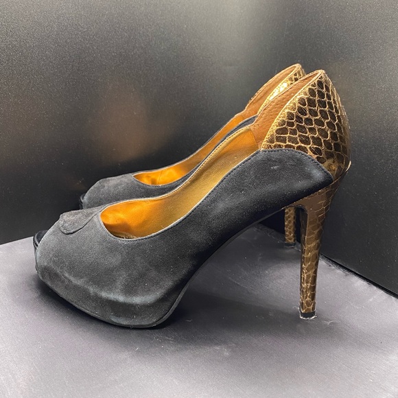 GUESS black stiletto heel shoes - Picture 1 of 3